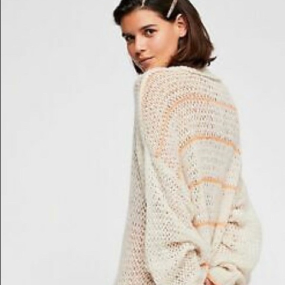 📌SOLD📌FREE PEOPLE  TUNIC SWEATER IVORY - Picture 7 of 8